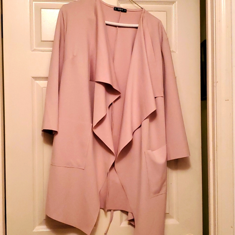 Shein Light pink coat with pockets and tie belt